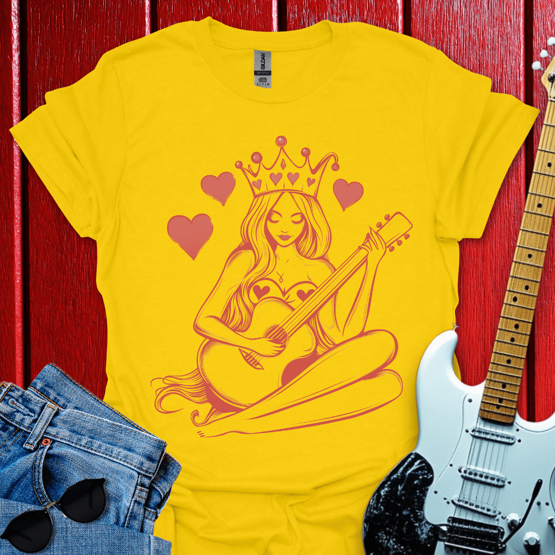 Queen Plays T-shirt
